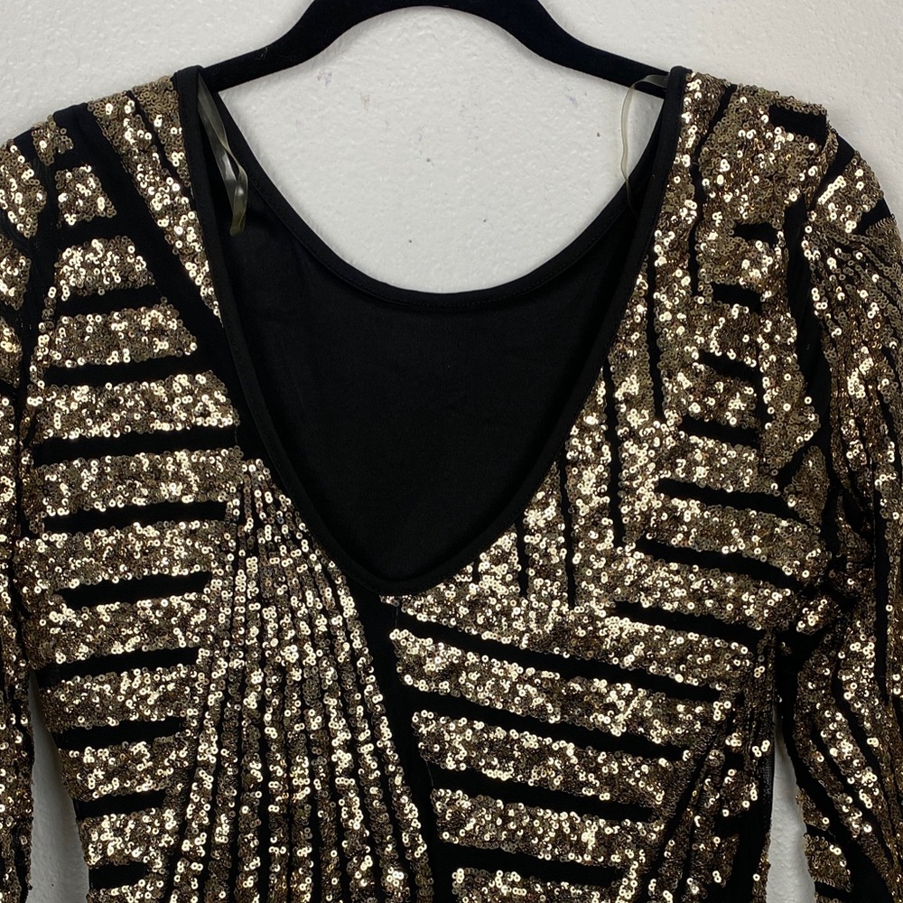Gold Sequin Bodycon Dress with Black Accents - Picture 8 of 16